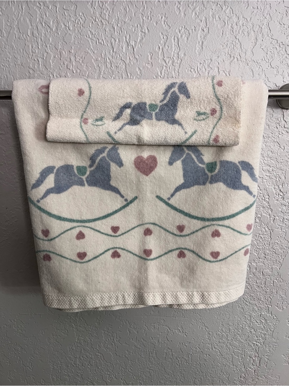 Vintage Fieldcrest Rocking Horse Towel Set 2 Pc 100% Cotton USA Retro